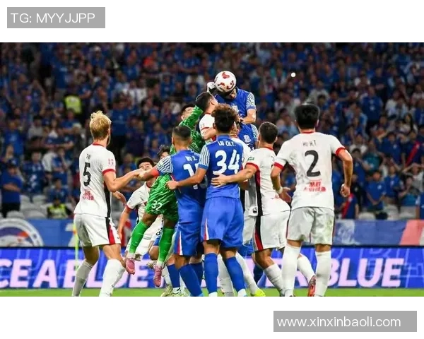 建业与申花激战正酣赛季关键战役结果揭晓引发热议